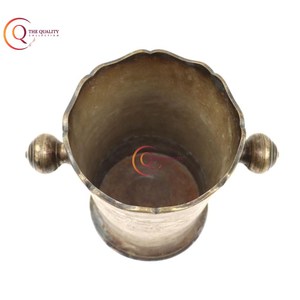 Cubo de hielo de latón Vintage de Metal moderno elegante con pinzas de hielo y barra de cubierta Cubo de hielo de cerveza de champán con mango Diseño único - Product Image 5