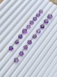 Collier aigue-marine de haute qualité pierre précieuse améthyste naturelle forme pentagone bonne couleur lustre lot mixte 10.37 Carats - Product Image 3