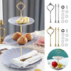 Best Seller Cake Stand de metal recubierto de oro Cake Stand de 3 niveles de alta calidad al por mayor elegante Cake Stand en calidad premium - Product Image 6