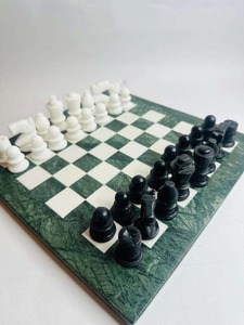 Jeu d'échecs de tournoi de luxe, incrustation de marbre vert et blanc, fait à la main, jeu de stratégie d'intérieur, cadeau de Noël pour adultes - Product Image 2