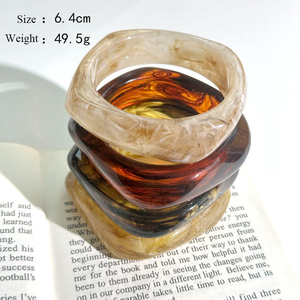 กำไลข้อมืออะคริลิคสำหรับผู้หญิงทรงสี่เหลี่ยมลายฮาโลย้อมสีใหม่ - Product Image 5