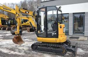 Miniexcavadora CAT PILLAR 302.7 DCR de 3 cucharones y 2.67T en venta con motor y componentes de bomba originales - Product Image 3