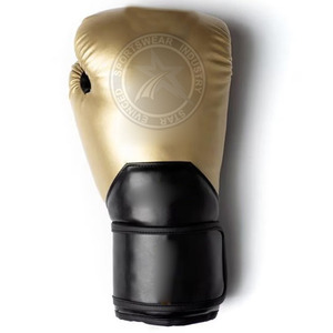 ถุงมือชกมวย MMA ทำจากหนังพร้อมสายรัดข้อมือปรับได้โลโก้สีทองแบบกำหนดเอง - Product Image 3
