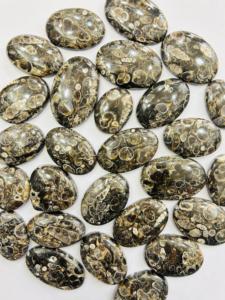 หินอัญมณีทรงหลวมเกรด AAA คุณภาพสูงสไตล์แอฟริกัน Tutela Jasper Cabochon เครื่องประดับออกแบบได้เองขนาด1-5กรัมได้รับการรับรองจากบุคคลที่สาม - Product Image 3