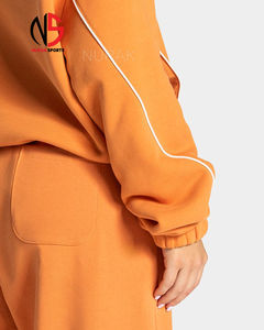 ชุดกีฬาขายดีสำหรับเทศกาลคริสต์มาส ไซส์ XL และ XXL ชุดจ็อกเกอร์ 2 ชิ้น ชุดคริสต์มาสสุขสันต์ พร้อมกางเกงคาร์โก้ไซส์ใหญ่ - Product Image 6