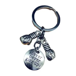 N'abandonnez jamais la boxe porte-clés de gymnastique en métal motivationnel pour hommes porte-clés de voiture élégant <span class=keywords><strong>prix</strong></span> usine - Product Image 1