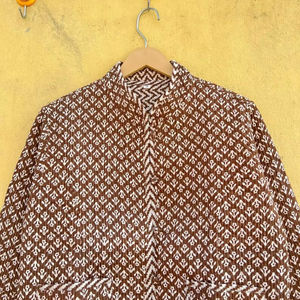 Veste réversible marron indigo, veste en coton indienne faite à la main pour femmes, veste matelassée vintage, veste à rayures - Product Image 1