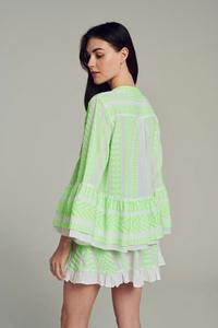 Ensemble 2 pièces d'été pour femmes haut texturé et robe courte à tissage en V pour les événements en plein air et les sorties décontractées par temps chaud - Product Image 3