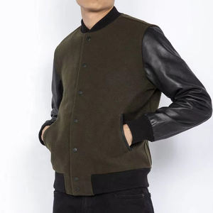 Vestes pour hommes personnalisées OEM, tissu imperméable coupe-vent au design tendance pour le jeu en plein air et la pratique - Product Image 2