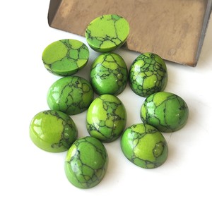 Piedras preciosas sueltas de howlita verde sintética de calidad superior 3x5mm-20x30mm cabujón ovalado parte posterior plana precio al por mayor joyería - Product Image 3