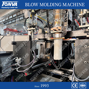 Machine semi-automatique de moulage par soufflage de fûts en plastique 10L <span class=keywords><strong>20L</strong></span> bon marché - Product Image 3