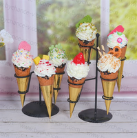 Lebensechte PVC-Kunst-Eiscreme-Waffeln, wasserdichte Dessertmodelle für Party-Tischdekoration, Event-Dekor, Sommer-Strand-Themen-Styling