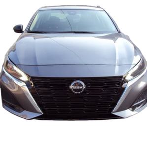 Usado 2024 2.5 SV FWD Volante a la Izquierda Interior Oscuro Asientos de Tela con Control de Crucero Adaptativo Automático Inteligente Listo para Conducir - Product Image 1