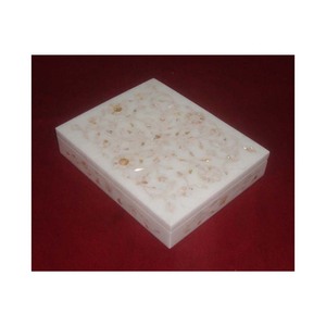Pure <b>White</b> Marble Inlaid <b>Boxes</b> With Fine Finishing and Smooth Glossy Surface for Home Decoration Purpose - Product Image 1