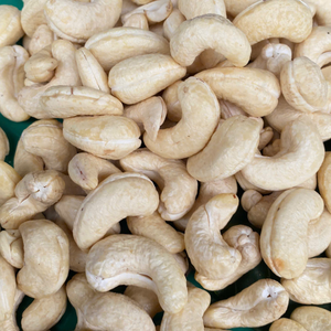 Noix de cajou brutes W180 de qualité supérieure, provenance Vietnam, emballage personnalisé, livraison gratuite à Santiago – Direct Usine Fiable - Product Image 1