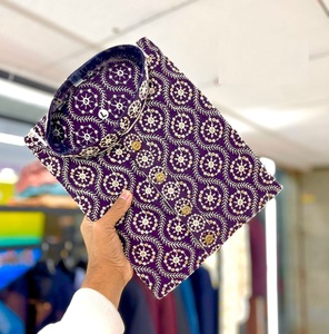 Tela de Algodón Puro con Espejo Bordado Trabajo Kurtas para Hombre - Product Image 4