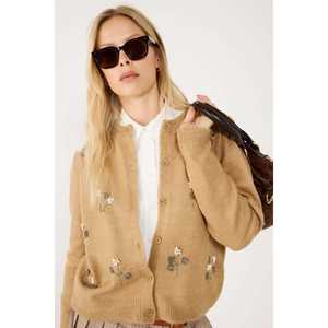 Cárdigan Bordado con Perlas - Product Image 4