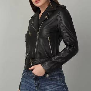 Vente en gros de vestes en cuir de mouton véritable pour femmes avec logo personnalisé style motard saison d'hiver courte fermeture à glissière - Product Image 4