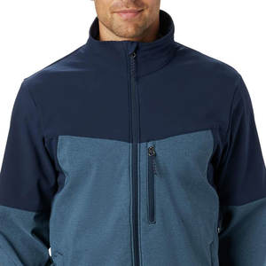 Fourniture en usine de vestes softshell de haute qualité pour hommes veste softshell d'extérieur de randonnée et de sport imperméable personnalisée pour hommes - Product Image 3