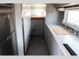 Nuevo S-t-o-r-y-t-e-l-l-e-r O-v-e-r-l-a-n-d GXV E-P-I-C 2026 listo para la venta - Product Image 2