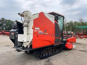 Moissonneuse-batteuse compacte Kubota Pro758Q à vendre, faible consommation de carburant, prix de la machine à récolter le riz - Product Image 2