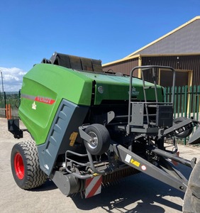 Mini-presses à balles personnalisées avec garantie de 2 ans, machines agricoles DE pour les industries agricoles, livraison rapide, moteur principal - Product Image 3