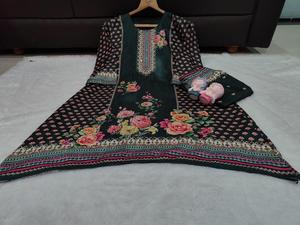 ชุดเสื้อโค้ทออร์ดพิมพ์ลายดิจิทัลสำหรับสตรีอินเดียและปากีสถานสำหรับผู้ส่งออกและจัดจำหน่ายโดยแฟชั่น Maruti - Product Image 6