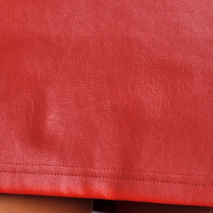 Falda de cuero genuino de alta calidad para mujer Precios al por mayor Mini longitud Transpirable Brillante Diseño de cintura alta Estilo de calle alta - Product Image 6