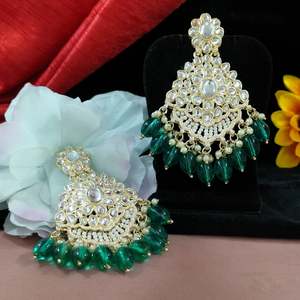 Kundan <b>Earrings</b> With Colored Pearls Blend Of Timeless Charm & Vibrant Detailing Lightweight And Comfortable For Extended Wear - Product Image 5