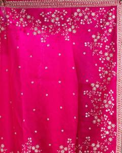 Dernier modèle de sari indien en organza pour femmes, de qualité supérieure, pour les fêtes et les mariages, avec de belles broderies, non cousu, lavable - Product Image 6