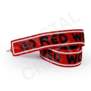 Correa de monedero con cuentas de oro blanco personalizada con diseño de cuentas de semillas Rojas, accesorios de moda para bolsos - Product Image 1