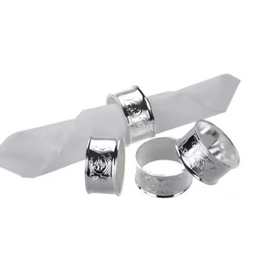 Anillo para Servilletas de Metal con Acabado Dorado, Porta Servilletas de Primera Calidad Hecho a Mano, Anillo para Servilletas de Metal Decorativo Clásico para Bodas - Product Image 3