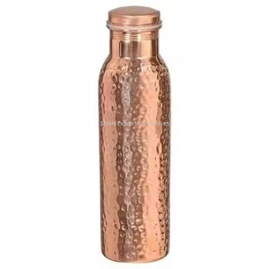 Bouteille d'eau martelée en cuivre pur étanche et sans joint Avantages pour la santé de l'Ayurveda et du yoga Bouteilles d'eau en cuivre - Product Image 6