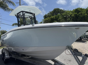 ORDERAS 2025 Robalo 232 Explorer de Alta Calidad Disponible - Product Image 2