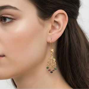 Boucles d'oreilles pendantes en or 22 carats en forme de fleur avec perles d'eau douce et pierres racines et pendentif/oreilles pendantes en filigrane - Product Image 2