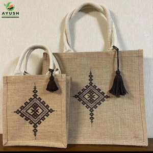 Bolsa de compras 100% biodegradable hecha de yute y algodón con opciones personalizables para mercados y centros comerciales - Product Image 4