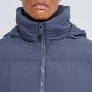 Chaqueta Acolchada para Hombre al por Mayor, Chaqueta Acolchada de Color Sólido con Logotipo Personalizado, Cálida, Gruesa, Cortavientos, Aislante para Invierno - Product Image 4