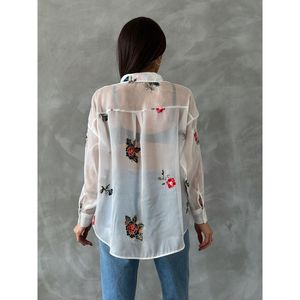 Chemisiers et chemises en organza brodés pour femmes, vente en gros - Product Image 2