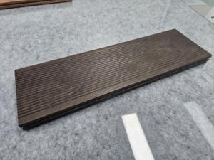 Matériau plastique en bois contemporain de terrasse WPC imperméable antidérapant de 3ème génération de Corée pour la prière de guérison publique au bord de la piscine - Product Image 3