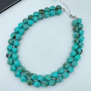 Collier fait main de couleur turquoise de style occidental collier de perles de cowgirl pour femme - Product Image 2