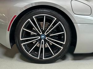 BMW i8 Roadster AWD ปี 2019 สภาพดีเยี่ยม พร้อมส่ง - Product Image 4
