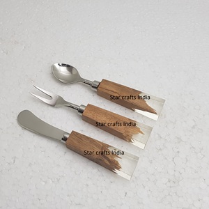 Comprar 2024 al por mayor de lujo 3 piezas de acero inoxidable cubertería con diseñador antiguo mango de resina natural cubiertos - Product Image 4