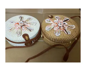 Vietnam Wholesale Beautiful Handwoven Straw Rattan Shoulder Bag Women Bags For Girls Women With Reasonable Price