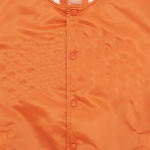 Nouvelle conception Veste universitaire en satin pour homme, style baseball, tendance hiver, décontractée, avec logo personnalisé, doublure matelassée, imperméable, style universitaire - Product Image 4