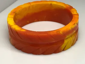 Brazaletes de resina hechos a mano elegantes, joyería de moda ligera para mujeres y niñas, conjunto de brazaletes de resina de estilo Vintage a un costo barato - Product Image 6