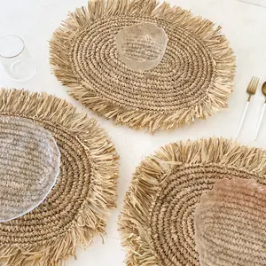 Sets de table ovales décoratifs de style bohème tissés à la main au design unique du Vietnam en matériau naturel