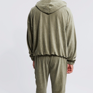 Conjunto Deportivo Unisex de 2 Piezas de Alta Calidad en Terciopelo Sólido, Sudadera con Capucha y Pantalones Deportivos, Pantalones Cargo 100% Algodón para Hombre y Mujer - Product Image 2