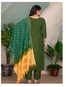 เครื่องแต่งกายลำลองสำหรับผู้หญิงผ้าปักลายวิสคอสจากปากีสถานดีไซน์เนอร์สไตล์อินเดีย - Product Image 5