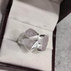Bague pour femme en quartz rose naturel, pierre de naissance d'avril, triple pierre, réglable, bijoux faits à la main, bague en argent sterling 925 - Product Image 3