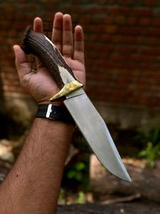 Cuchillo de Caza Personalizado de Acero con Alto Contenido de Carbono, Cuchillos de Hoja Fija para Campismo y Supervivencia con Funda de Cuero Fino, Cuchillos de Acero Personalizados - Product Image 4